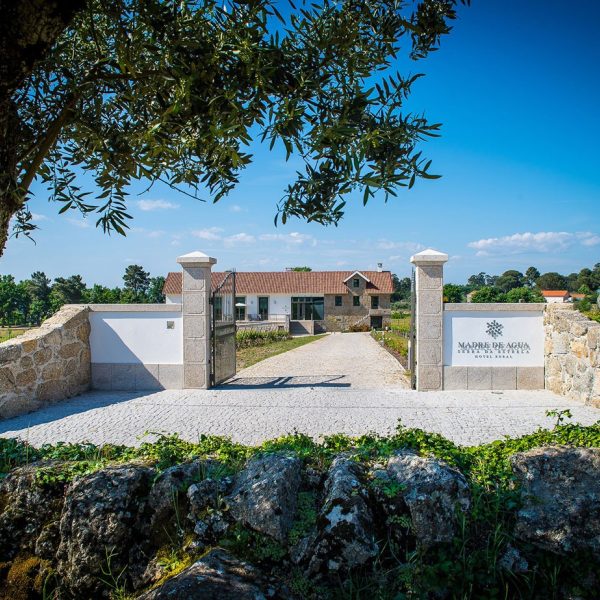 Stay at Madre de Água Hotel